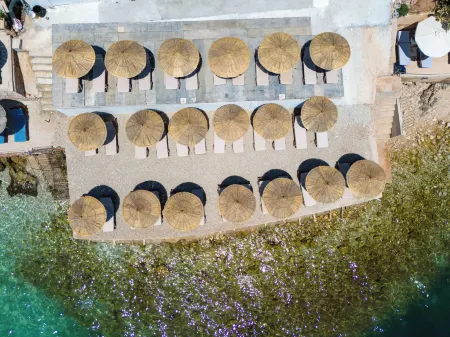 Lluka Sea Side Отели рядом с достопримечательностью «Saranda Municipality public beach»