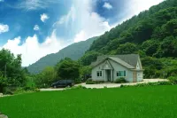 Gapyeong Eoreumgol
