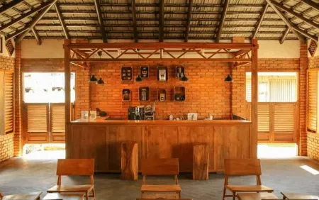 Villa Genteng Bogor Mountain Villas & Resort Отели рядом с достопримечательностью «Camphulucai»