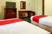 RedDoorz Near Rsud R. Syamsudin Sukabumi 사웅 사이프랑 할리문 주변 호텔