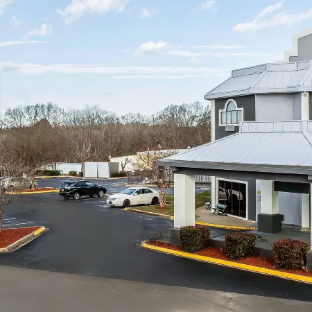 Quality Inn & Suites