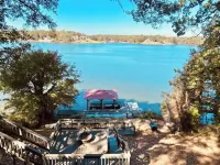 Cozy Talladega Lakefront Home with Amazing views