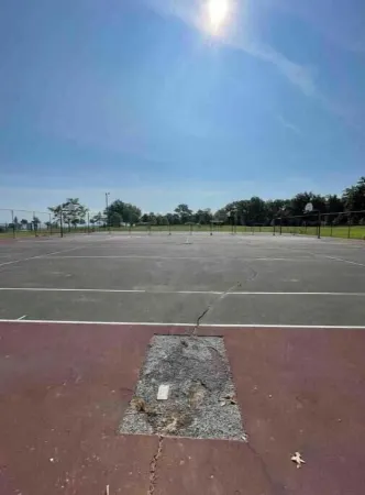 Spacious Vermilion House on the Lake