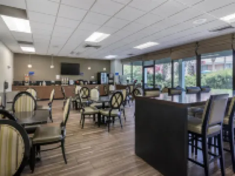 เบสท์เวสเทิร์น ชาร์ลสตันอินน์ โรงแรมในชาร์ลสตัน