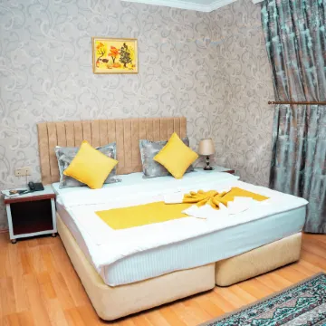 Nemi Hotel Baku Отели рядом с достопримечательностью «Площадь Фонтанов»