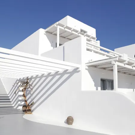 Livin Mykonos Hotel - Adults Only Отели рядом с достопримечательностью «Ветряные мельницы Миконоса»