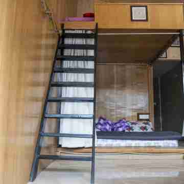 A Mountain Chalet in tranquil Haven perched amidst the breathtaking Mukteshwar. Rooms