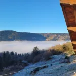 Farmhouse in a green mountain setting. Pets welcome! 쏠슈흐-슈흐-모슬로뜨 호텔