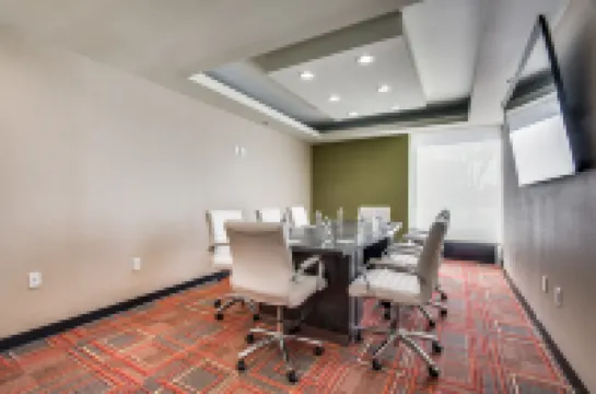 Home2 Suites by Hilton DFW Airport South Irving
