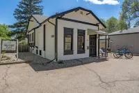 Mulberry Place: บ้านกระท่อมสุดเสน่ห์ใกล้เมืองเก่า!