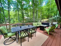 Cozy Mountain Cabin in Peaceful Setting /Near Hiking, Biking & Beech Mtn Resort - 3つ星