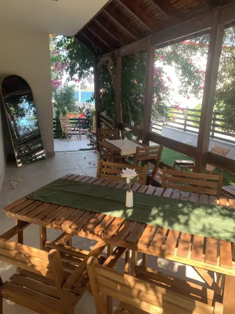 Loris Rooms Отели в г. Denizli Mahallesi