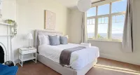 StayAU 2BR Home w/ Stunning Views in Tasmania Hotel a 