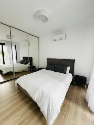 Modern 2 Bedroom house Hotels in Pareklisia