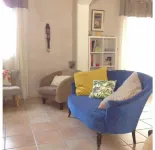 Sunshine and calm west of Aix-en-Provence Hotels in Ventabren