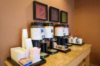 Hampton Inn Key Largo - breakfast