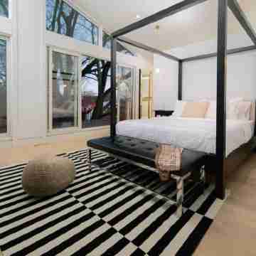 Brand New Modern Mansion Rooms