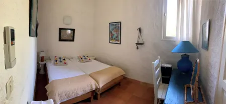 Charming villa in Marine de Davia – 50m from beach, sea view & stunning sunsets Отели в г. Корбара