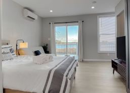 Charming waterfront studio with amazing view, and WiFi in tranquil Piney Point