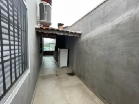 Beach House with Pool and Barbecue in Itanhaem