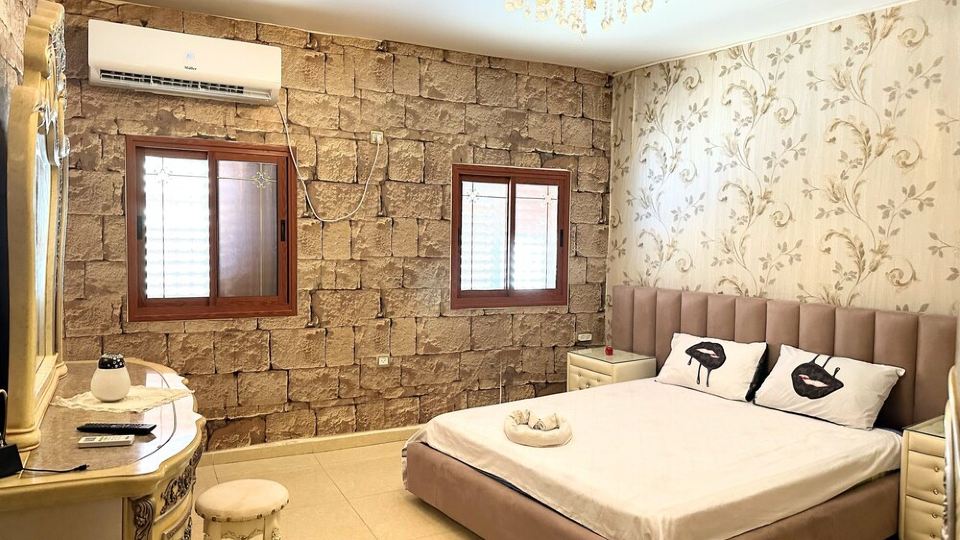 Seascape Family Home in the Heart of Old Acre