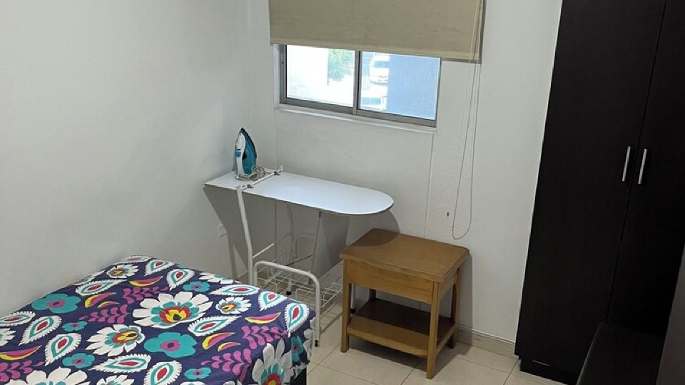 Furnished apartment 5 min from the airport