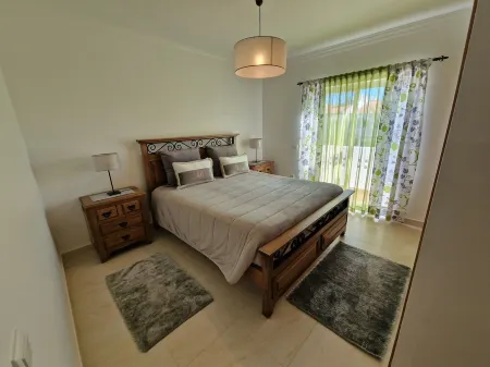 Vivenda João de Almeida Отели рядом с достопримечательностью «Praia Verde»