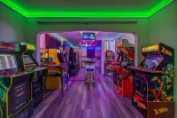 Jumbotron, Arcade, Themed Rooms, Theater