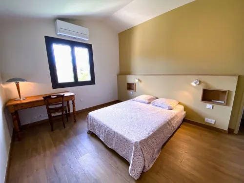 Villa Avec Piscine et Grand Jardin Proche Centre Ville