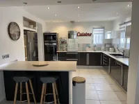 Très Belle Villa Proche du Centre Ville Avec 4 Chambres et 3 Salles de Bains Hôtels à : Vidauban