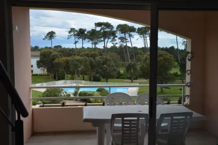 Location Vacances Landes Océan, Piscine, Golf et Balades en Forêt Отели в г. Мольетс-э-Маа
