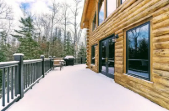 Luxury White Mountain Adventure Cabin & Sauna