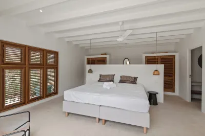 Villa 29 - Moderne Luxe Villa met Adembenemend Zeezicht en Privé Zwembad Hotels near Curaçao Rif Mangrove Park