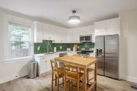 Elm City Escape - Modern + Cozy