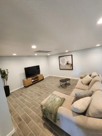 6 Beds, 3-bedroom House in Odessa close to shopping and minutes from I20