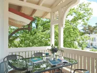 Top location in Baabe: Bright vacation apartment with terrace just 5 minutes from the beach Hotels in Baabe