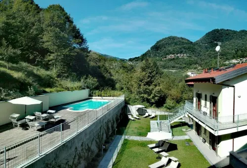 Vista Dolce Isola Onda _ Lakeview Pool, Terrace & Garden Apartment Hotels in Argegno