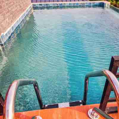 Platinum Lux 1- Bedroom Unit @ The O's Apartments Fitness & Recreational Facilities