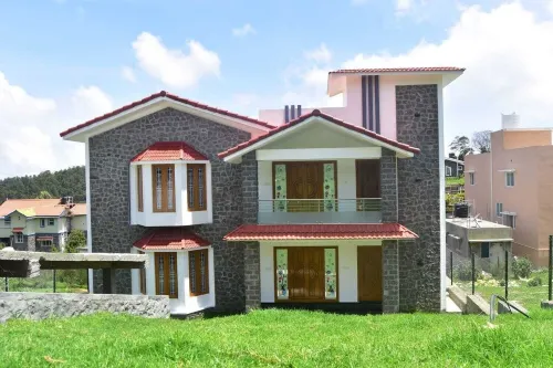 Beautiful 5 Bedroom Cottage house in Kodaikanal