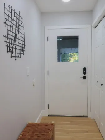 Beautiful 3-bedroom house by Sinks Canyon