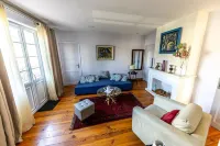 Beautiful town house with harbour view