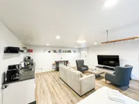 Stylish LA Studio, Steps from SoFi & LAX - SH3 - LAD