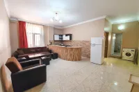 Charming Apartments with Private Parking โรงแรมใน