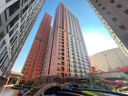 Transpark Juanda Bekasi by Fansroom Отели рядом с достопримечательностью «Regen Makmur Aquarium»