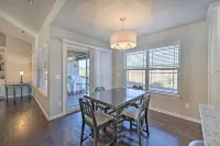 Northwest Arkansas Home Near Bentonville & Trails! - Pysäköinti
