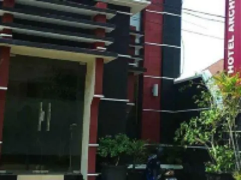 阿奇霍特爾2 特爾納特酒店