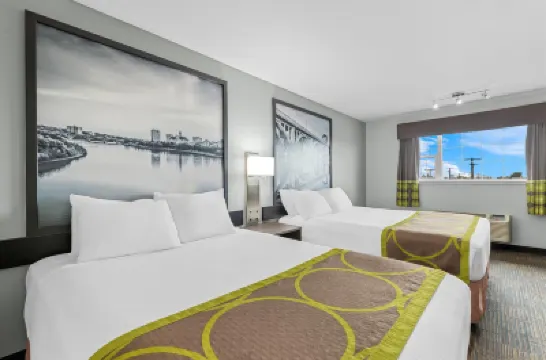 Super 8 by Wyndham Saskatoon Near Saskatoon Airport Hotels in North Industrial