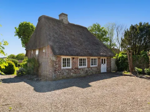 "Gerwendil" - 17km from the Sea