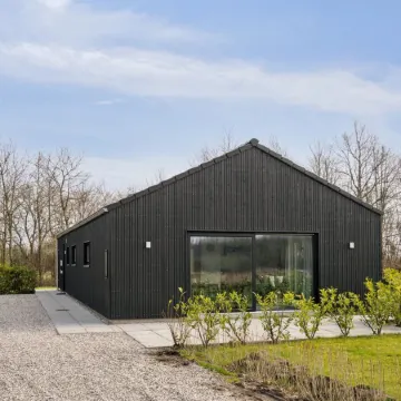 "Asel" - 350m from the Sea