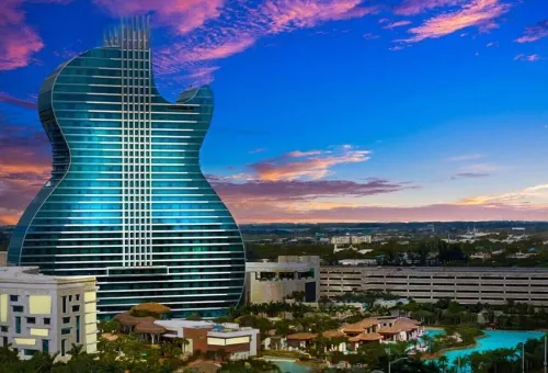 Sunrise Delight 2 Min Walk to Beach Essentials